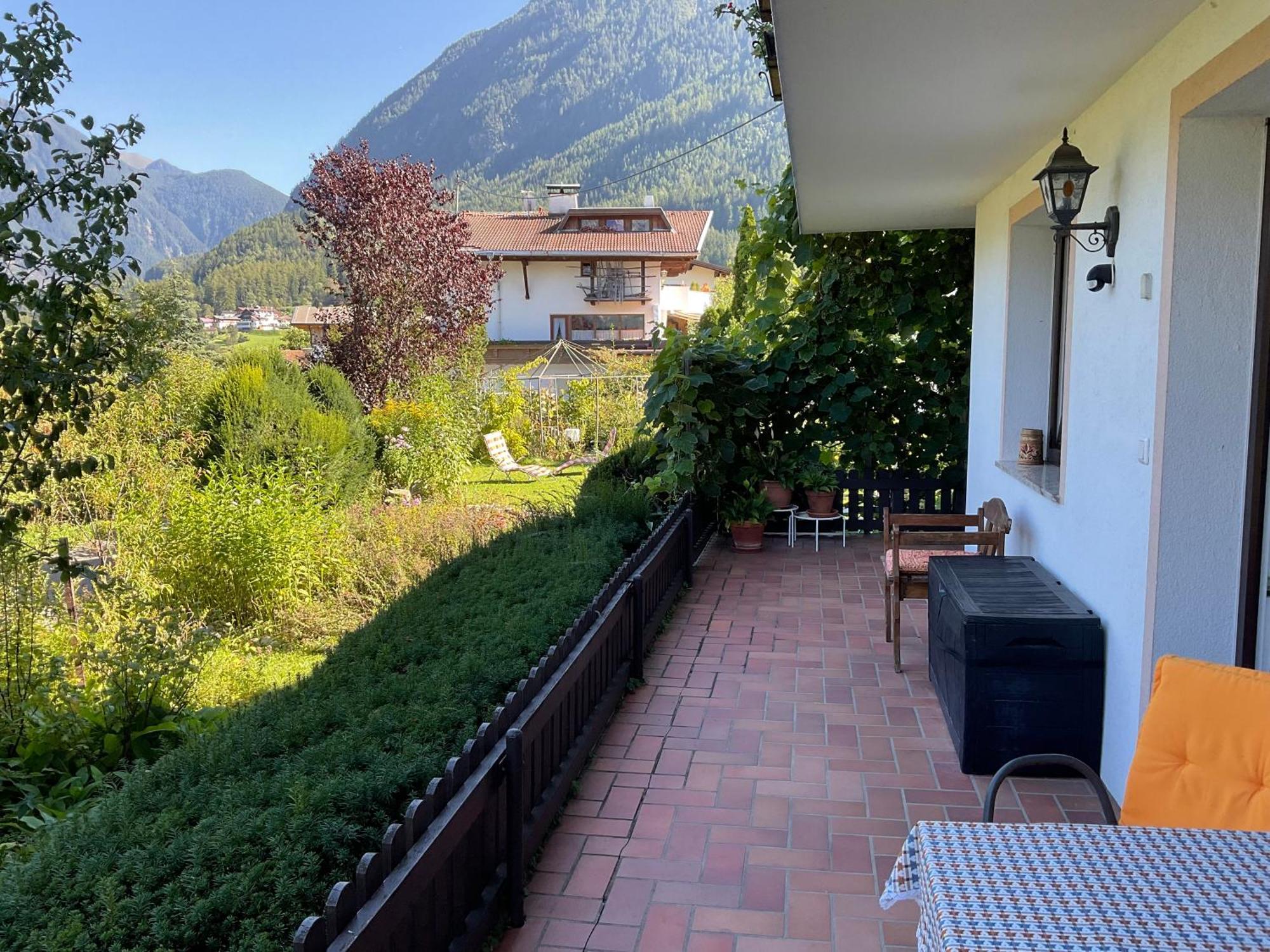 Comfortable Apartment In A Beautiful Surrounding Sautens Exteriér fotografie